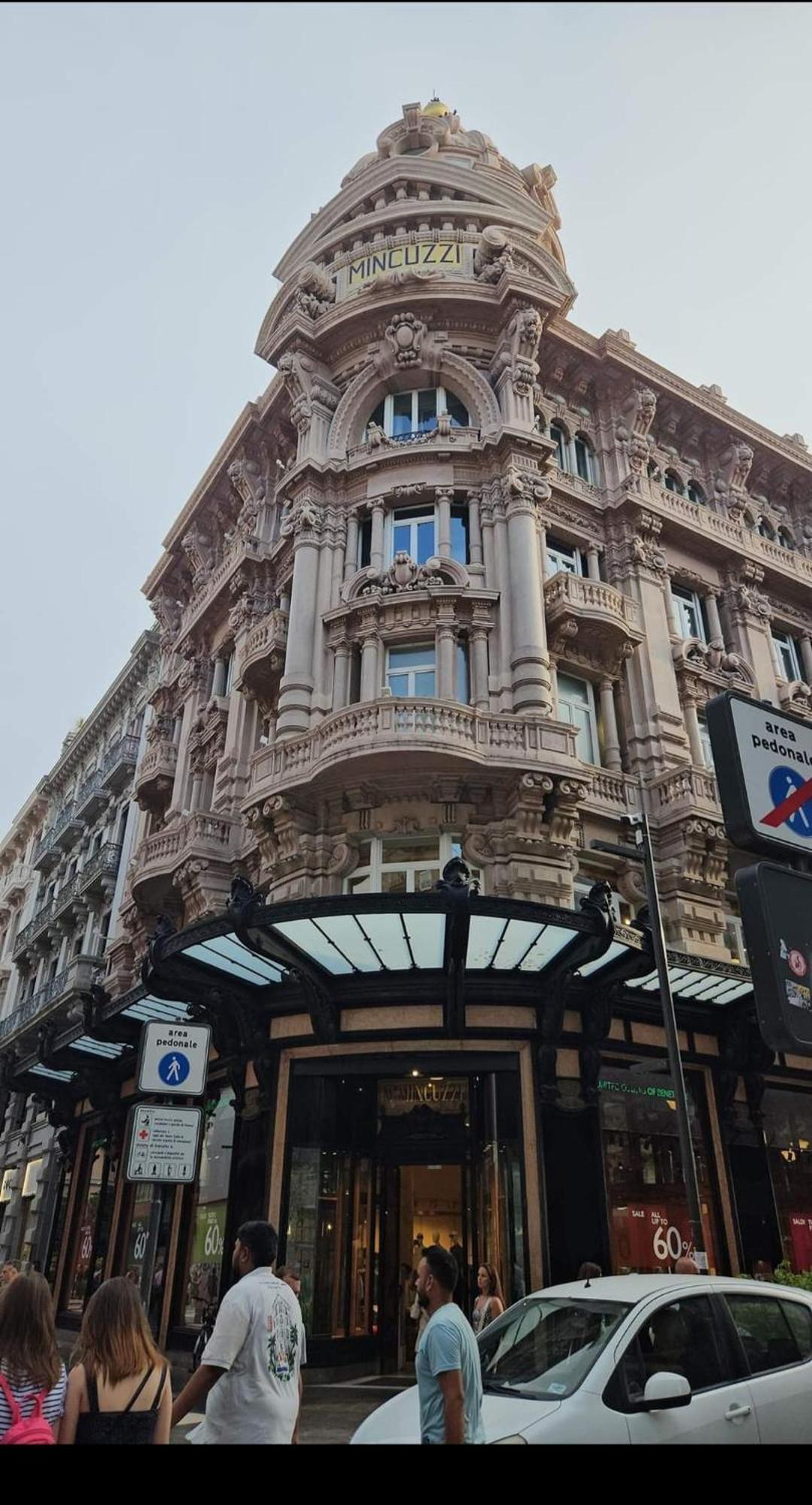 Апартаменты Garibaldi Square Бари Экстерьер фото